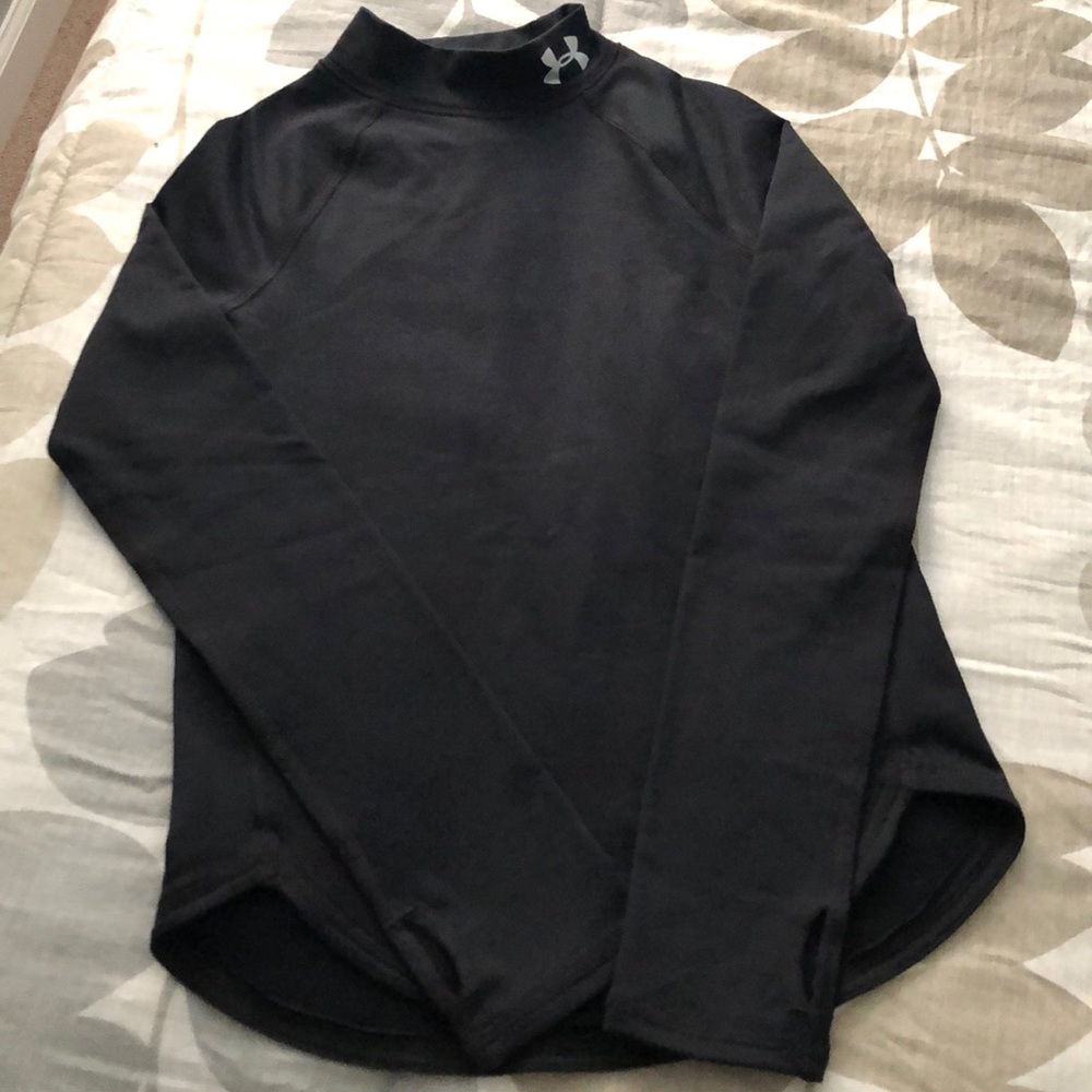 Girls Under Armour Cold Gear top